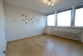 Bergheim- Kenten, bezugsfreie 3 Zimmerwohnung, Balkon - Schlafzimmer