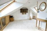 Brühl- Vochem, Doppelhaushälfte in schöner Wohnlage, Garage, Garten - ausgebautes Studio
