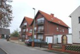 Nörvenich- Wissersheim, Dachgeschosswohnung, Fußbodenheizung, 2 Balkone, Garage - Straßenansicht