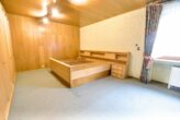 Erftstadt- Erp, großes, freistehendes Einfamilienhaus mit zwei Garagen, 760 qm Grundstück - Schlafzimmer, Obergeschoss