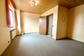 Erftstadt- Erp, großes, freistehendes Einfamilienhaus mit zwei Garagen, 760 qm Grundstück - Kinderzimmer 1, Obergeschoss